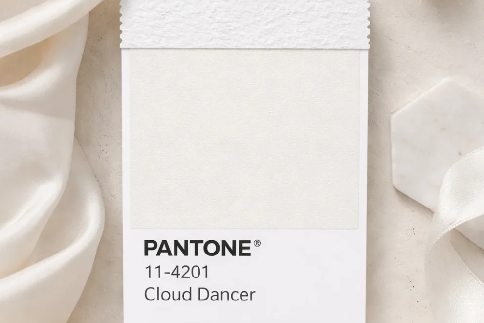 pantone colour of the year 2026, design, ideal für bedruckte papiertaschen
