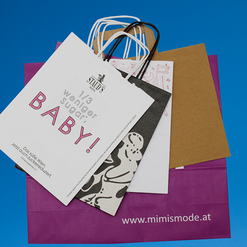 preiswerte papiertaschen mit druck, papierkordeltaschen